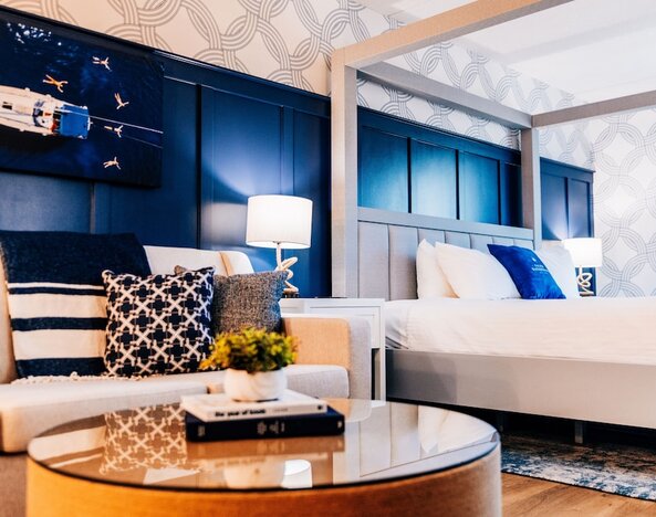 Salem Waterfront Hotel & Suites