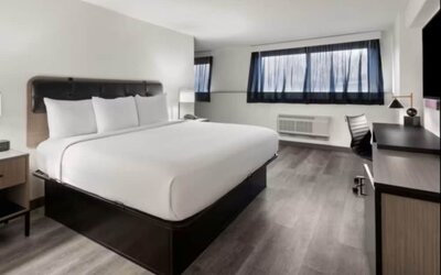 Holiday Inn Express And Suites Washington Dc Noma by IHG
