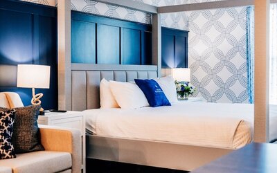 Salem Waterfront Hotel & Suites
