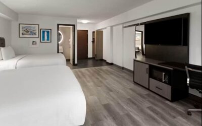 Holiday Inn Express And Suites Washington Dc Noma by IHG