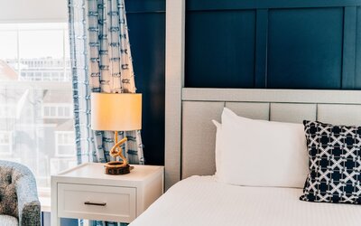 Salem Waterfront Hotel & Suites
