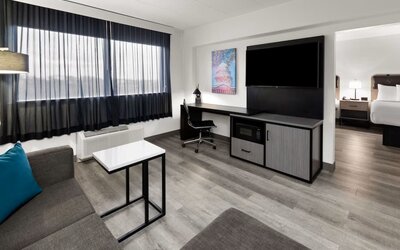Holiday Inn Express And Suites Washington Dc Noma by IHG