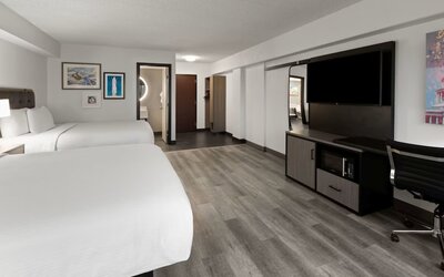 Holiday Inn Express And Suites Washington Dc Noma by IHG