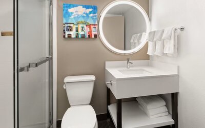 Holiday Inn Express And Suites Washington Dc Noma by IHG
