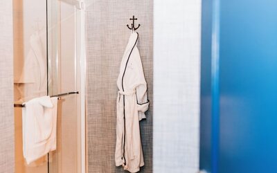 Salem Waterfront Hotel & Suites