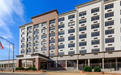 Holiday Inn Express And Suites Washington Dc Noma by IHG