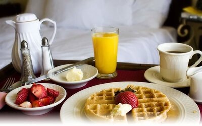 Salem Waterfront Hotel & Suites