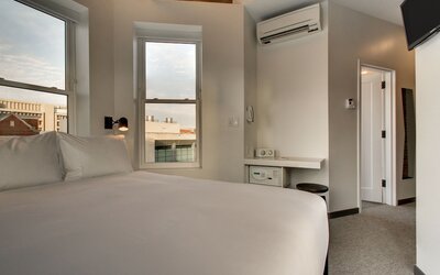 Hotel Hive