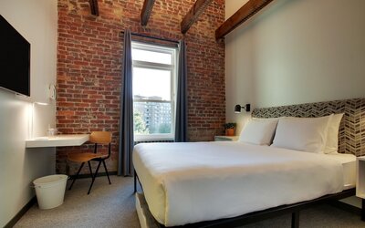 Hotel Hive