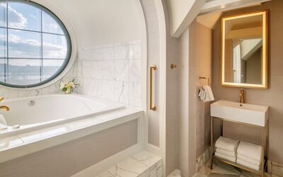 Willard InterContinental Washington by IHG