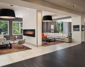 Embassy Suites by Hilton Washington DC Chevy Chase Pavilion