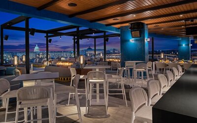 AC Hotel by Marriott Washington DC Capitol Hill Navy Yard