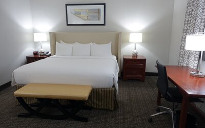 State Plaza Hotel