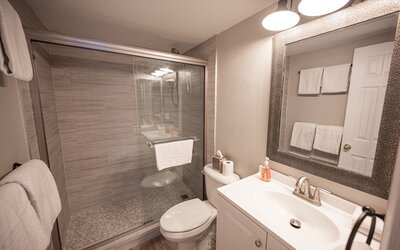 Stay Together Suites | Strip Condominium