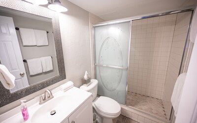 Stay Together Suites | Strip Condominium