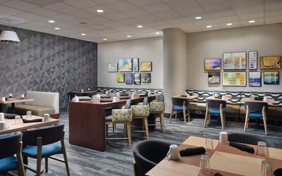 Holiday Inn Boston - Dedham Hotel & Conference Center by IHG
