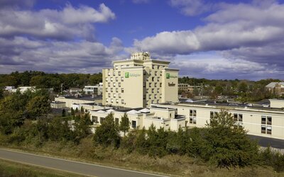 Holiday Inn Boston - Dedham Hotel & Conference Center by IHG