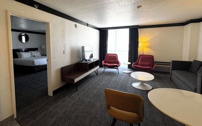 OYO Hotel and Casino Las Vegas