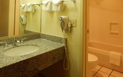 Mardi Gras Hotel & Casino