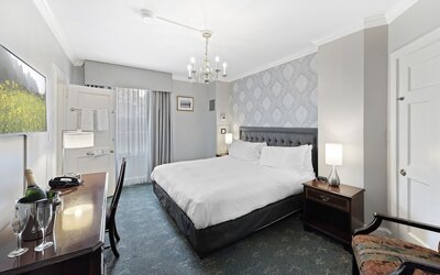 Hawthorne Hotel