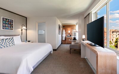 Beacon Hotel & Corporate Quarters