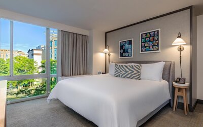 Beacon Hotel & Corporate Quarters
