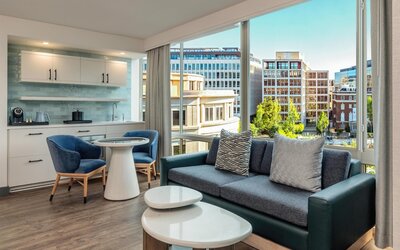 Beacon Hotel & Corporate Quarters