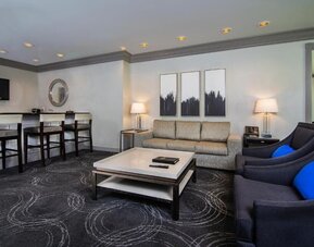 Suncoast Hotel and Casino