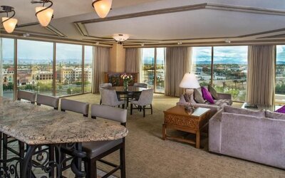 Suncoast Hotel and Casino