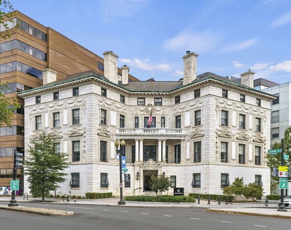 Placemakr Dupont Circle