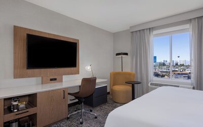 DoubleTree by Hilton Las Vegas East Flamingo