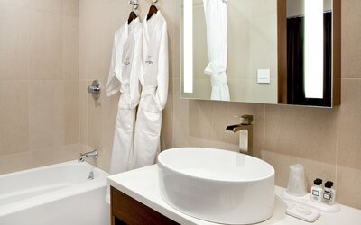 Porter Square Hotel