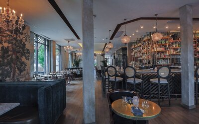 Porter Square Hotel