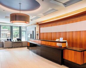 Courtyard by Marriott Boston Brookline