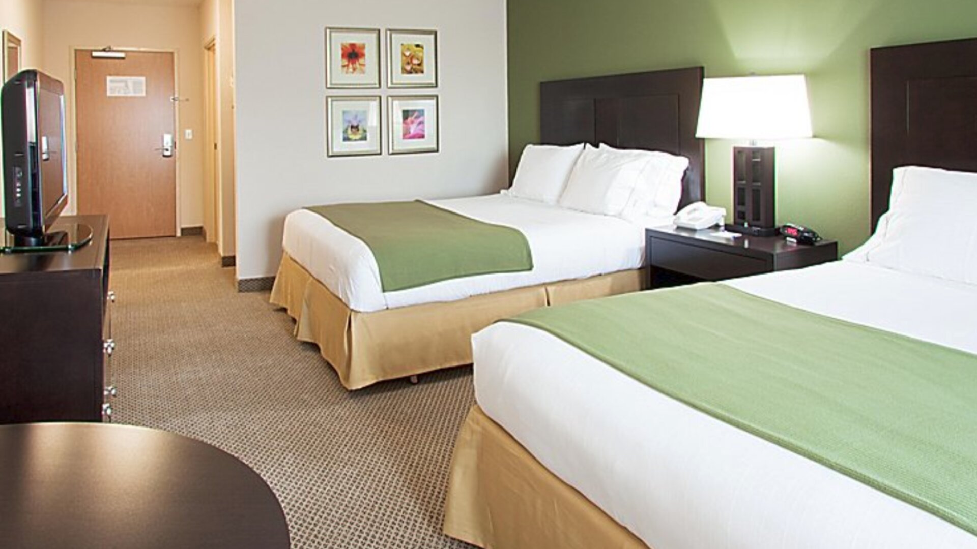 Holiday Inn Express & Suites Marathon