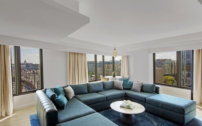The Morrow Washington Dc, Curio Collection By Hilton