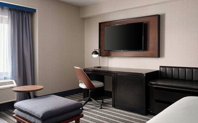 Courtyard by Marriott Boston Brookline