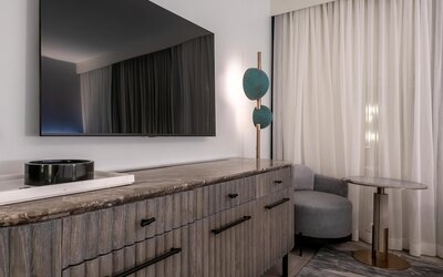 The Morrow Washington Dc, Curio Collection By Hilton