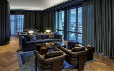 The Morrow Washington Dc, Curio Collection By Hilton