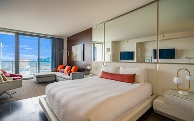Luxury Suites at the Palms