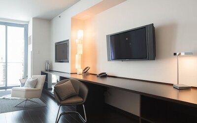 Luxury Suites at the Palms