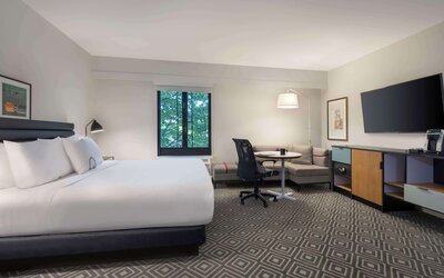Freepoint Hotel Cambridge, Tapestry Collection by Hilton