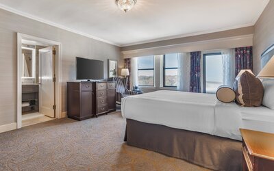 Omni Shoreham Hotel
