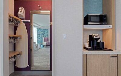 Hilton Garden Inn Boston Brookline, MA