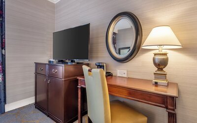 Omni Shoreham Hotel