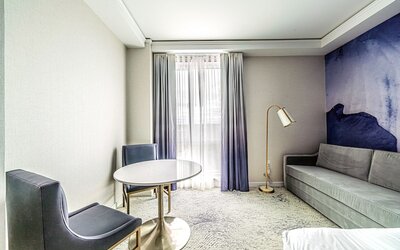 Iris Hotel Boston