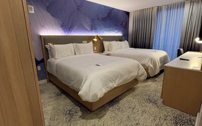 Iris Hotel Boston