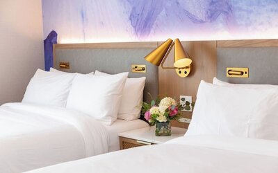Iris Hotel Boston