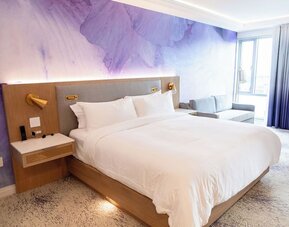 Iris Hotel Boston