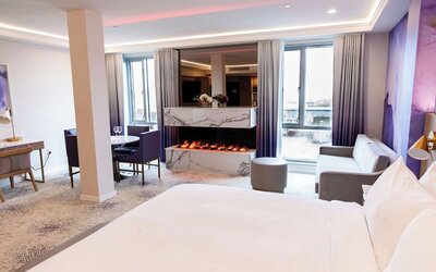 Iris Hotel Boston